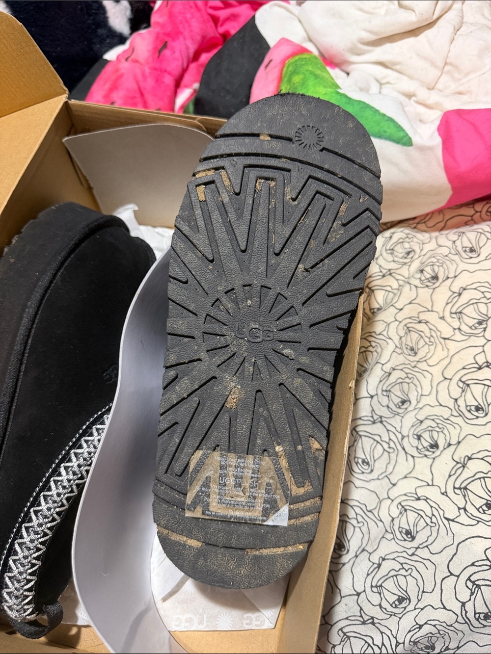 UGG women’s Tazz platform - Picture 3 of 5